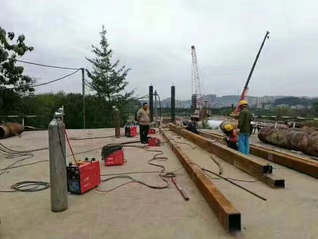 张家界工业气体,张家界翔宇工业气体,各种焊机,工业气体,气瓶,汽保焊机导电咀,切割机,切割配件 张家界工业气体,张家界翔宇工业气体,各种焊机,工业气体,气瓶,汽保焊机导电咀,切割机,切割配件